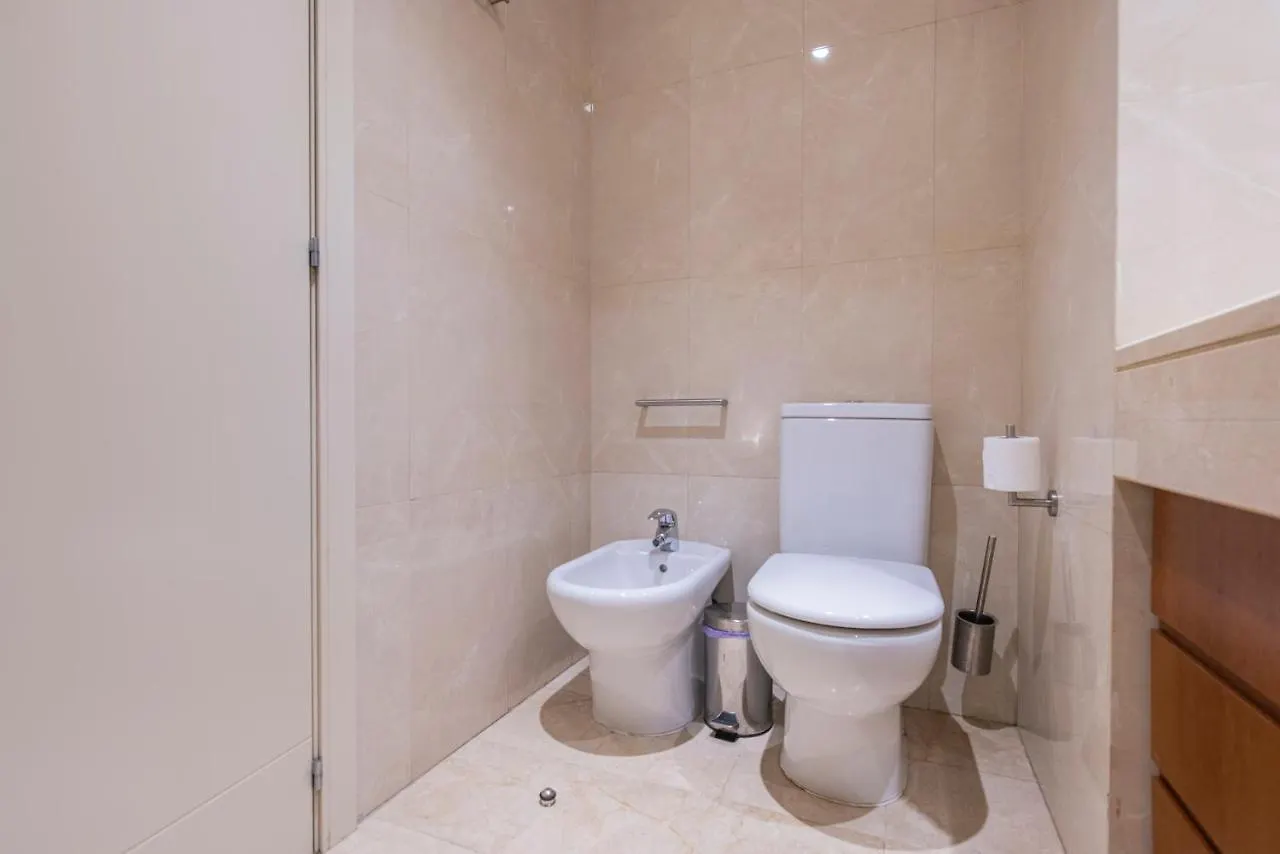 Fancy Apartment W/Metro At Doorstep By Lovelystay Lissabon Portugal