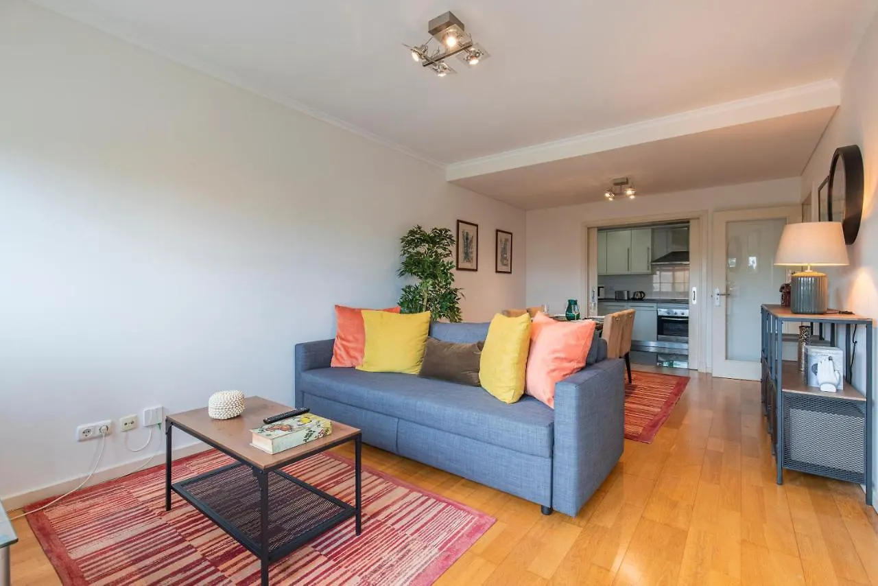 Fancy Apartment W/Metro At Doorstep By Lovelystay 리스본 포르투갈